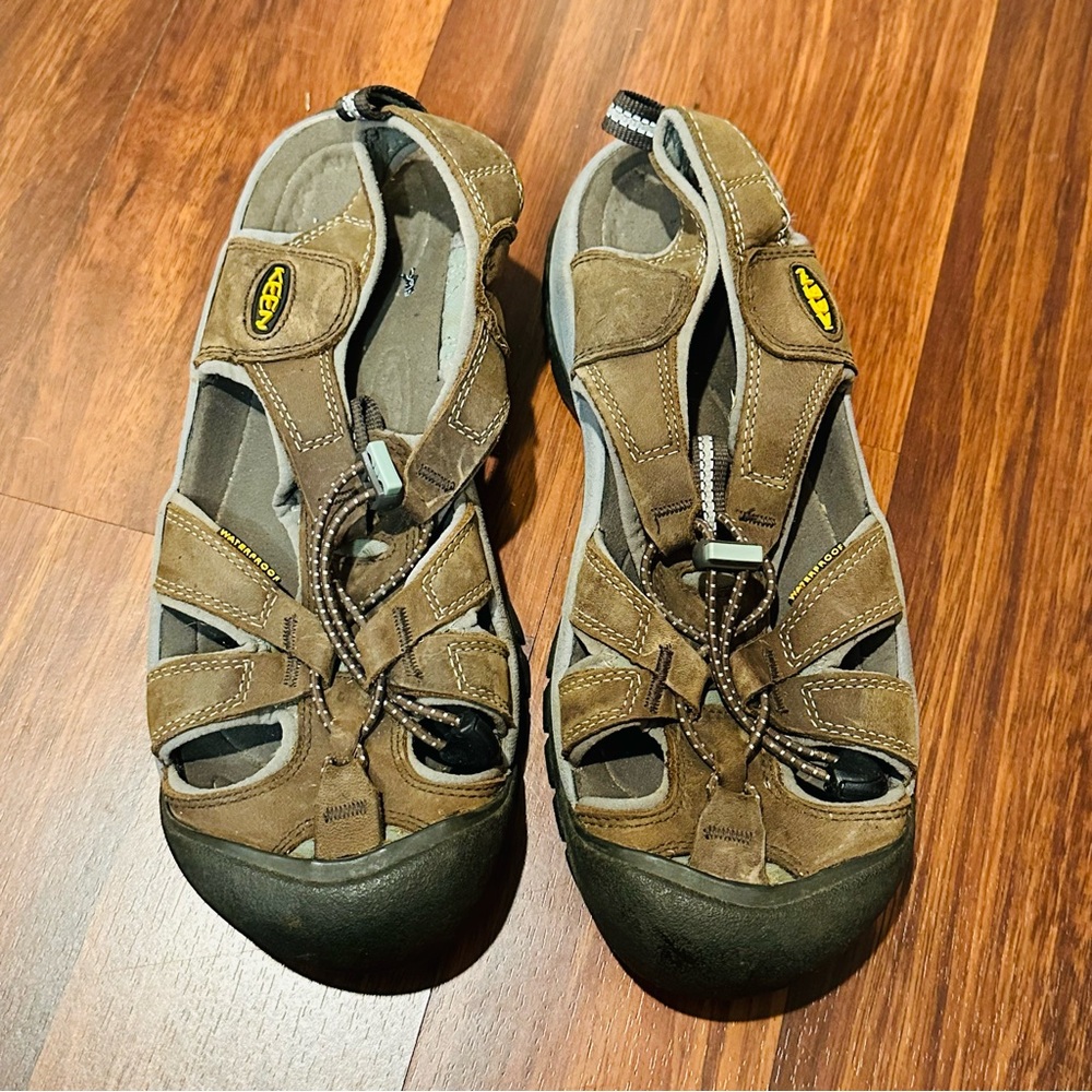 Keen Venice H2 Waterproof‎ Hiking Sandals Women’s Size 10